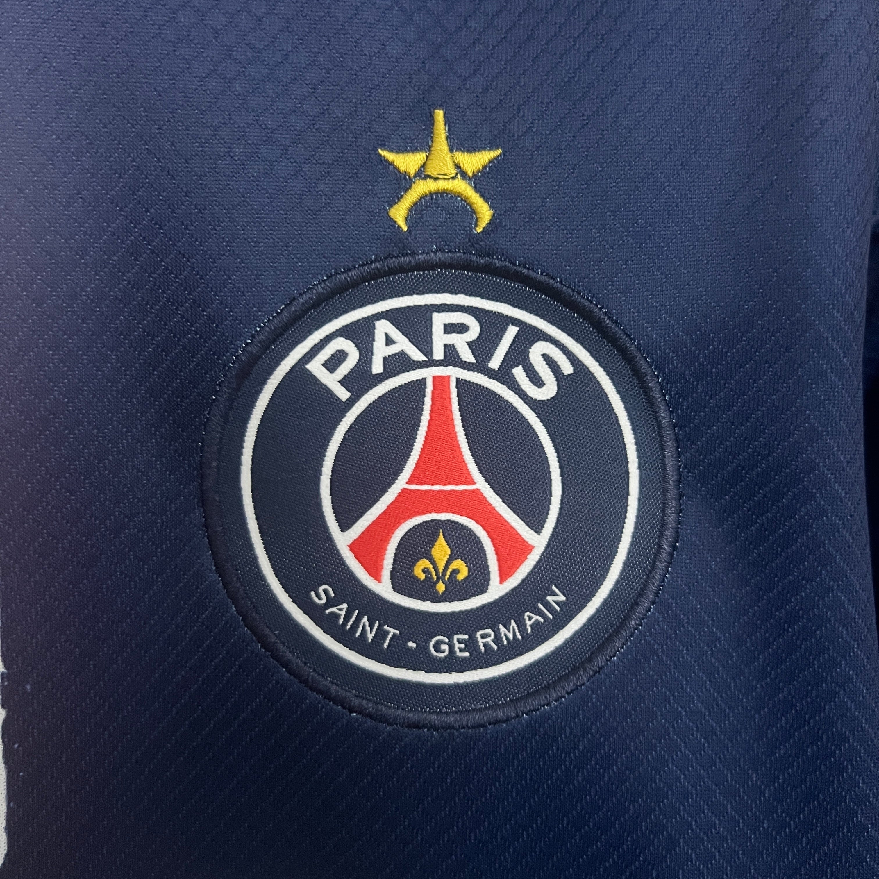 Paris Saint-Germain edição especial 2025/26