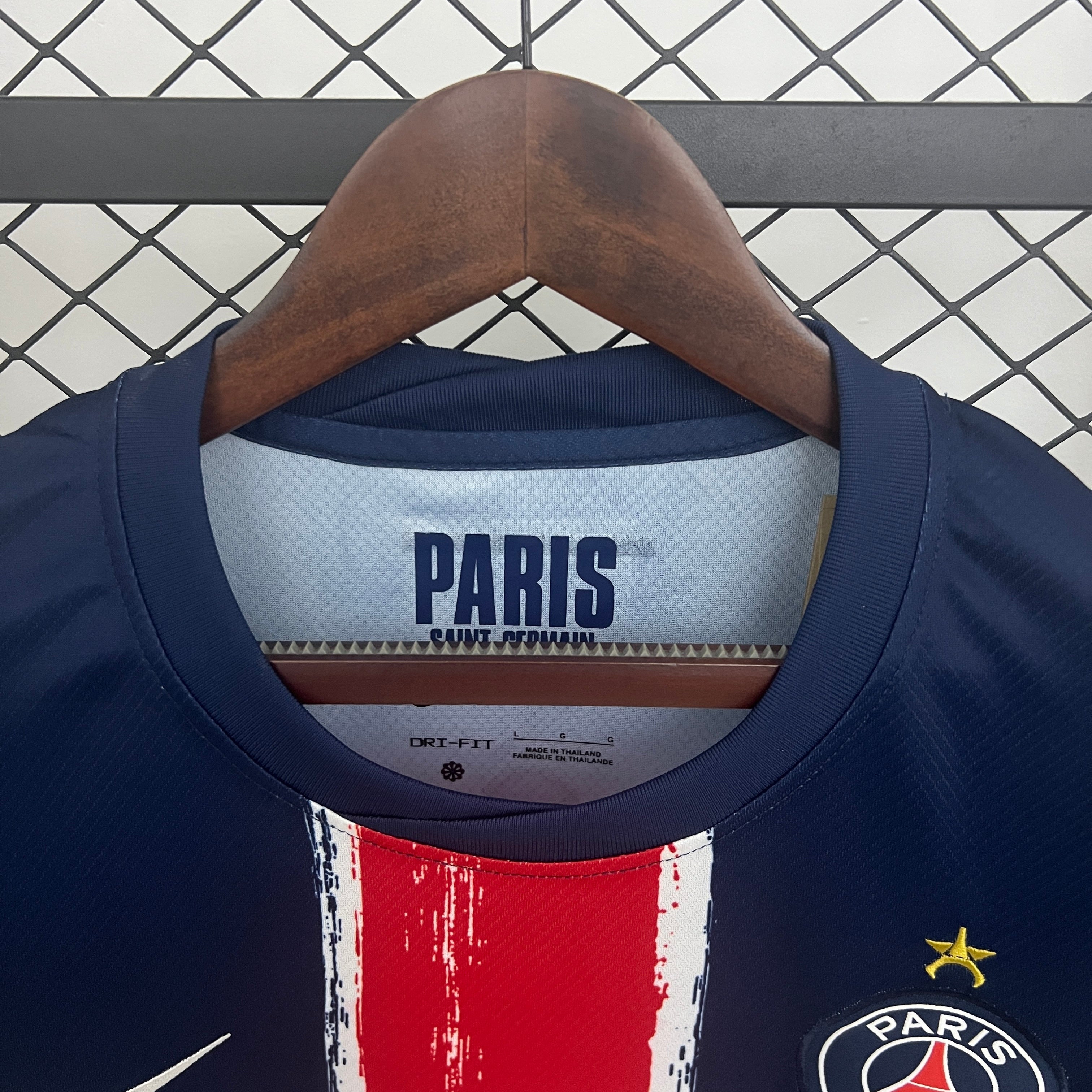 Paris Saint-Germain edição especial 2025/26