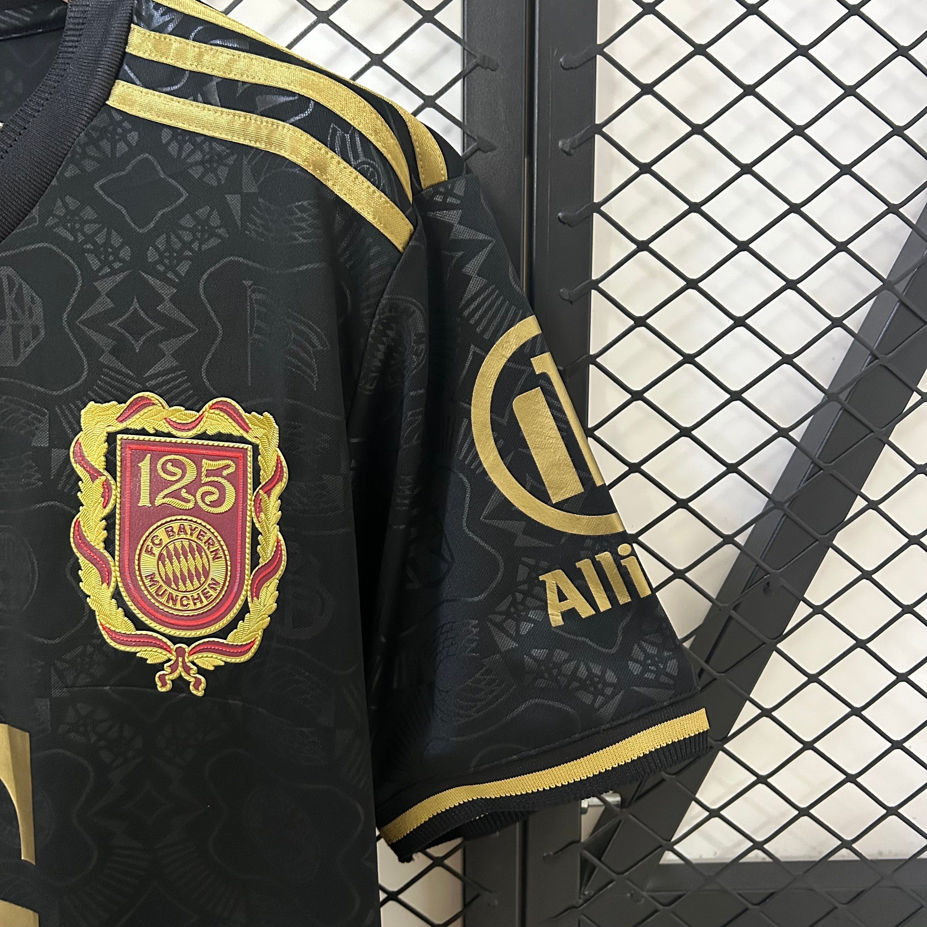 Bayern Munich edição especial 2025/26