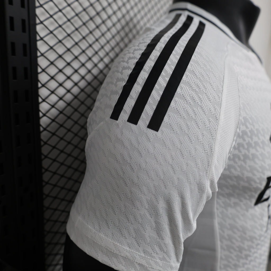 Real Madrid Versão Jogador 2024/25