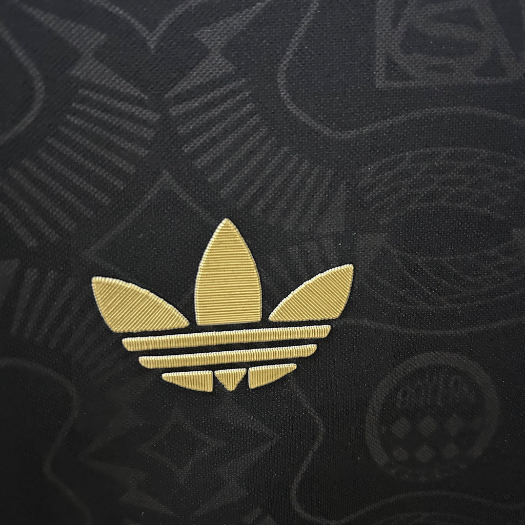 Bayern Munich edição especial 2025/26