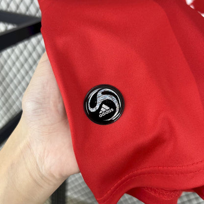 Liverpool Retrô 2008/09