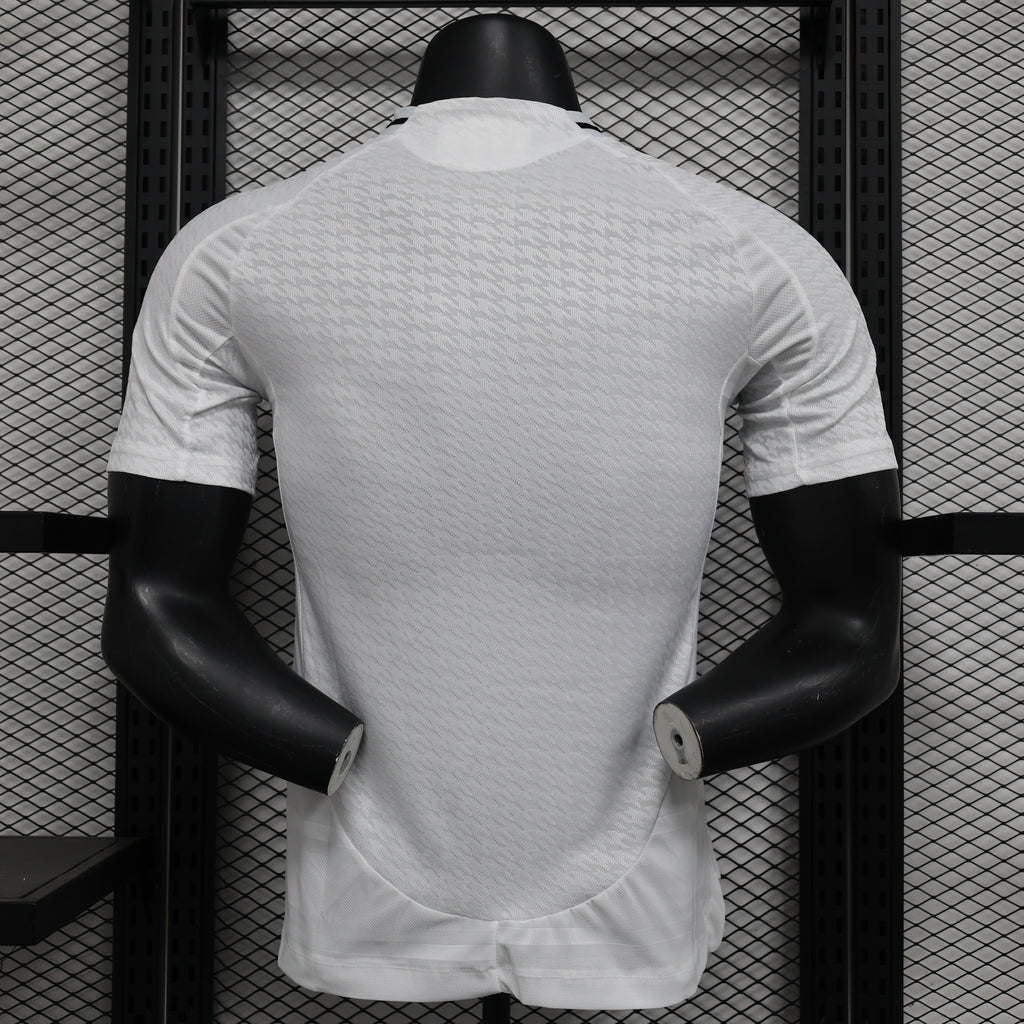 Real Madrid Versão Jogador 2024/25