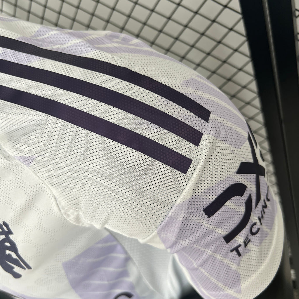 Manchester United Versão Jogador 2025/26