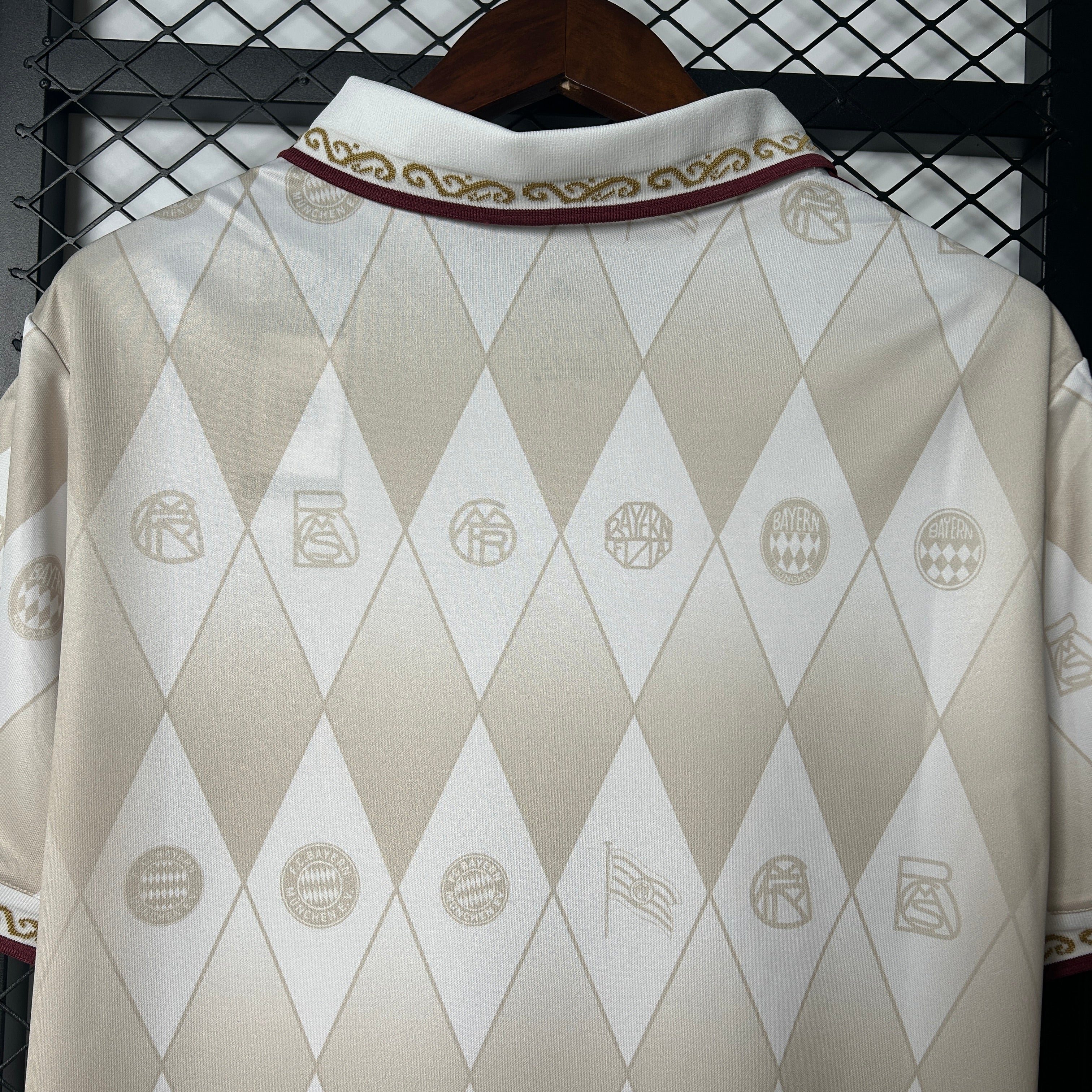 Bayern Munich edição especial 2025/26