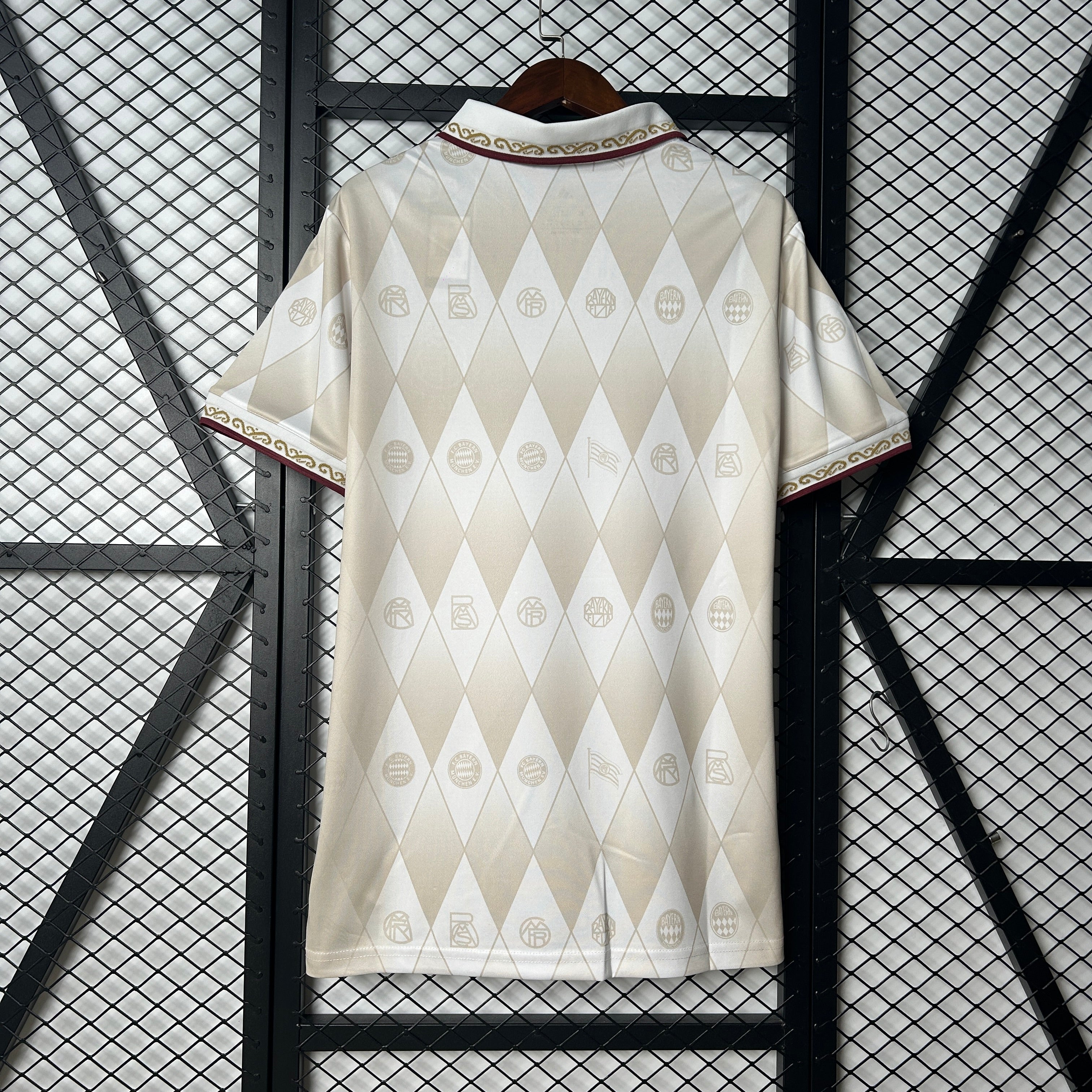 Bayern Munich edição especial 2025/26